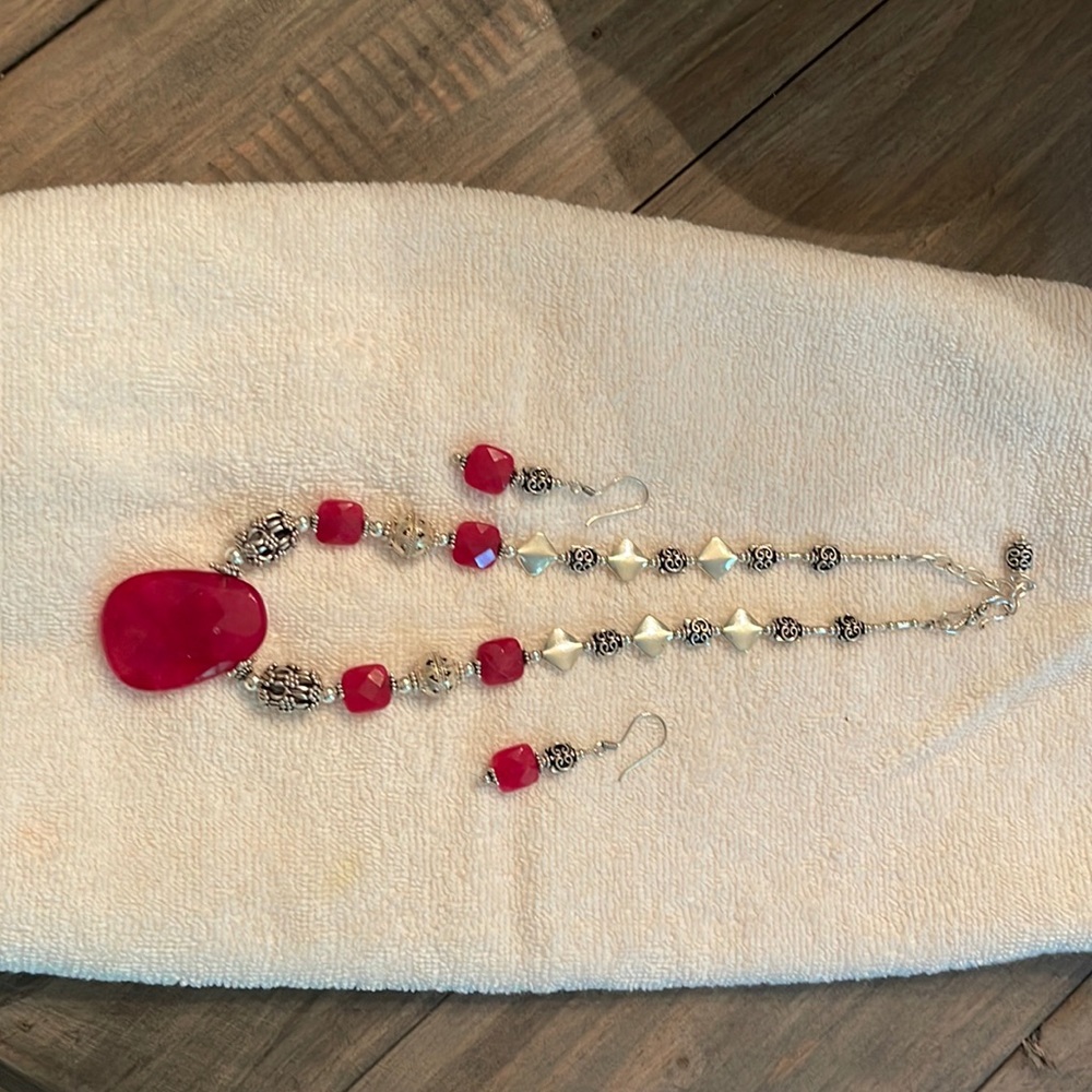 Gorgeous Red Jade, Bali sterling silver handmade necklace and earrings
